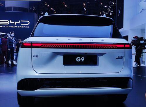 奶爸开国产车视频,奶爸带你领略国产车风采