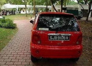 国外炸国产车视频,国产车遭遇炸裂挑战，性能对比引热议