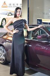 国产美女车展视频,国产美女车模风采瞬间