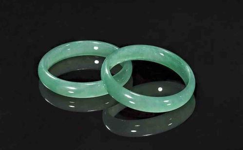 国产翡翠手镯视频,视频带你领略东方韵味