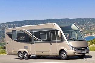 目前国产电动房车视频,绿色出行，移动的家