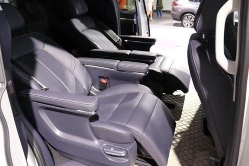 嫌弃国产车的视频大全,视频大全揭示消费者真实态度