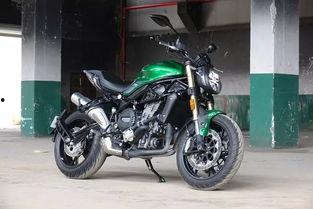 国产最帅大排量街车视频,驾驭激情，驰骋街头