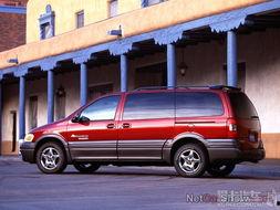 国产32人客车视频全部,穿梭于城乡的便捷使者