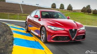 国产跑的最快的轿车视频