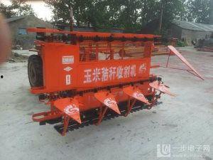 国产轮式收割机视频