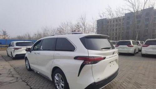 丰田国产塞纳提车视频,丰田塞纳提车实拍解析